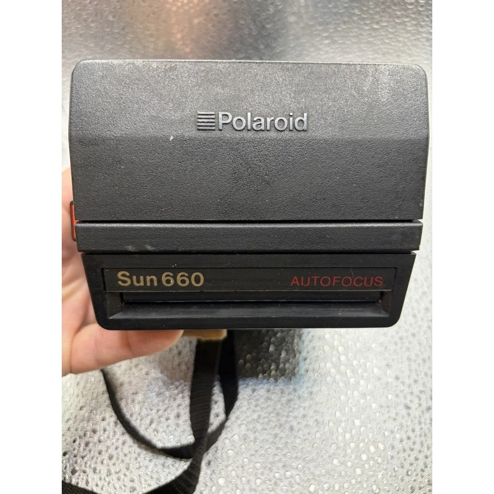 Vintage Polaroid  Sun 660 Autofocus Camera 600 Series Untested